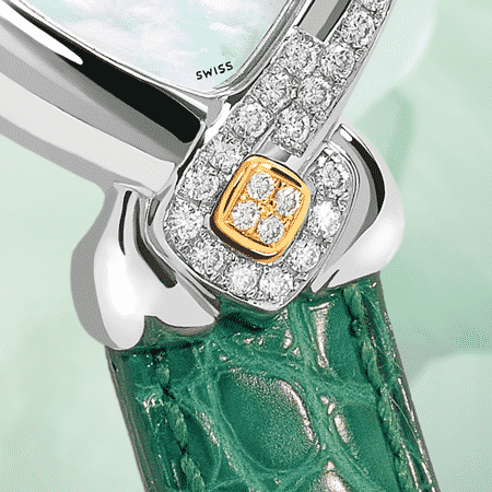 47 Lights for Maria : Anniversaire, montre femme en acier sertie de 47 diamants, cadran nacre bleue, aiguilles dorées, cabochon en or, bracelet en cuir centurion argenté