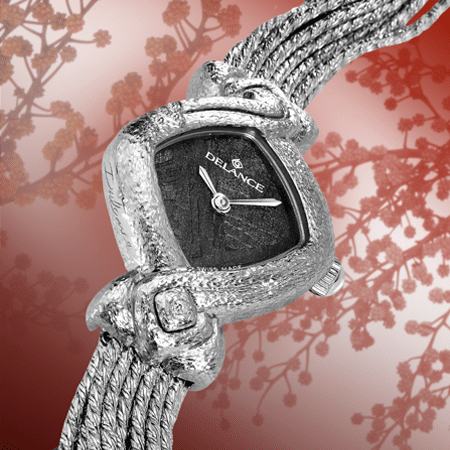 Diane : Montre en acier gravé et sertie de 3 diamants, cadran luz Night, aiguilles nickelées, cabochon en acier gravé, bracelet en brins d'argent