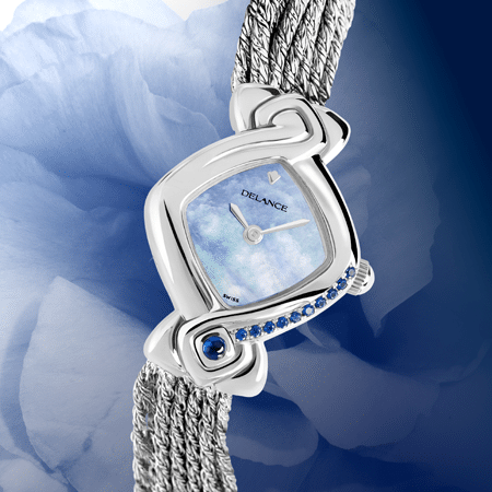 La montre DELANCE "Perfect Ten" avec 10 diamants pour dire à une femme aimée qu’elle a toutes les qualités pour faire le bonheur de sa famille. En effet 10 est la somme de 1+2+3+4. C’est le symbole de la totalité, de l’achèvement, de la création universelle.